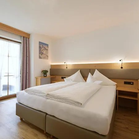 Strolz Oda ve Kahvaltı Sankt Anton am Arlberg