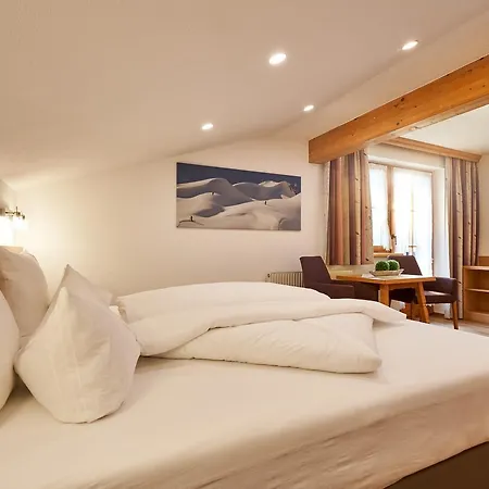 Strolz Oda ve Kahvaltı Sankt Anton am Arlberg